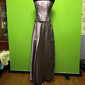 Davids Bridal Bridesmaid/prom Purple Strapless 2piece Dress, Size 6/8, NWT